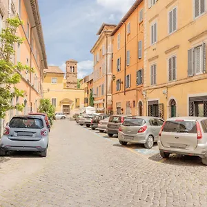 https://rufinas-home.it-romehotels.com