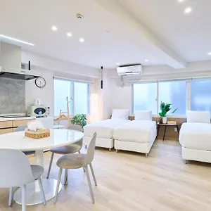 https://shinjuku-jj-house.alltokyohotels.com